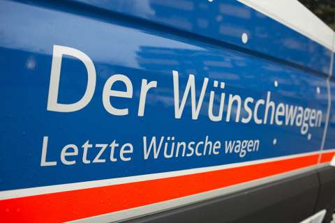 wuenschewagen-asb-niedersachsen-03-480-320-60-1-1519197518730.jpg wuenschewagen-asb-niedersachsen-03-480-320-60-1-1519197518730.jpg